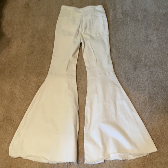 Free People bell  bottom jeans - Picture 3 of 3